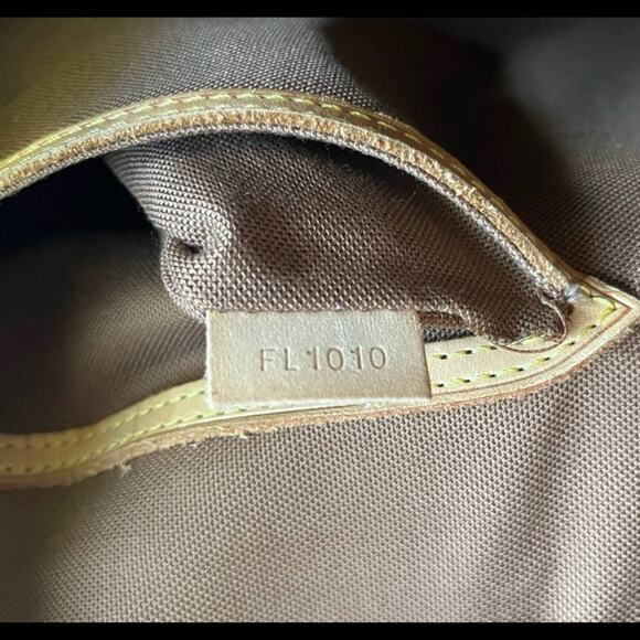 Louis Vuitton Monogram Alma PM From the 1996 Collection - Picture 10 of 16